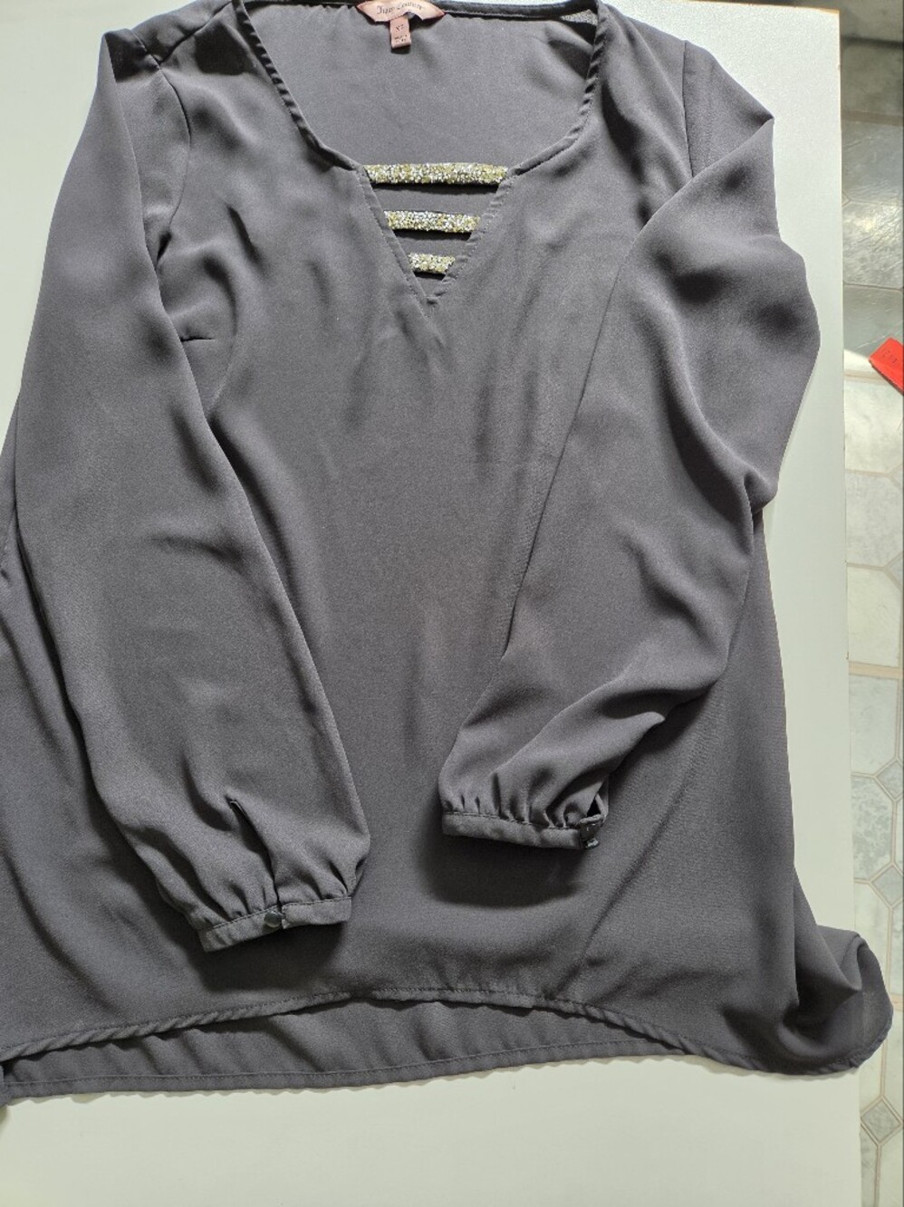Juicy Couture Gray Long-Sleeve V-Neck Blouse with Metallic Trim